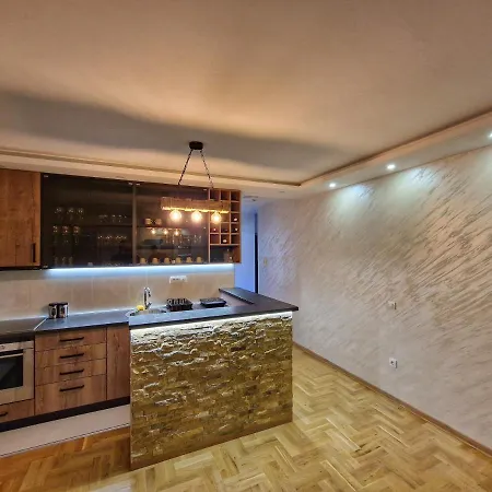 アパート Dionis Užice